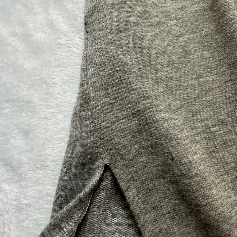 Tresics Beach Short Sleeve Cover Up in Gray - Size Small